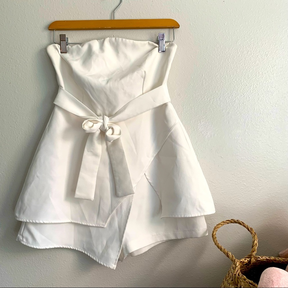 Misguided | Strapless Waist Tie Asymmetric Romper